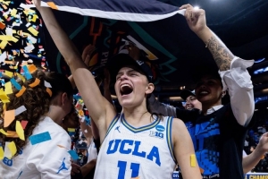 小海梅妹妹率队首次杀入NCAA女篮决赛！UCLA与南卡成功会师