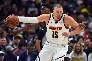 约基奇季后赛生涯总得分超越加内特 升至NBA历史第43位！